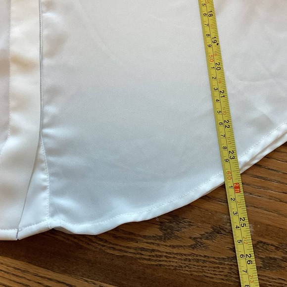 Long Sleeve White Blouse Tunic Top Silver Rhinestones Hidden Buttons Size XSmall - Picture 9 of 12